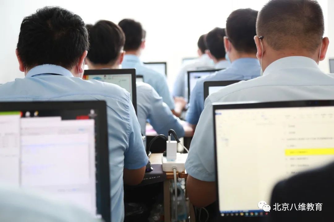 八維學院物聯網工程專業專注于高端工程技術人才培養