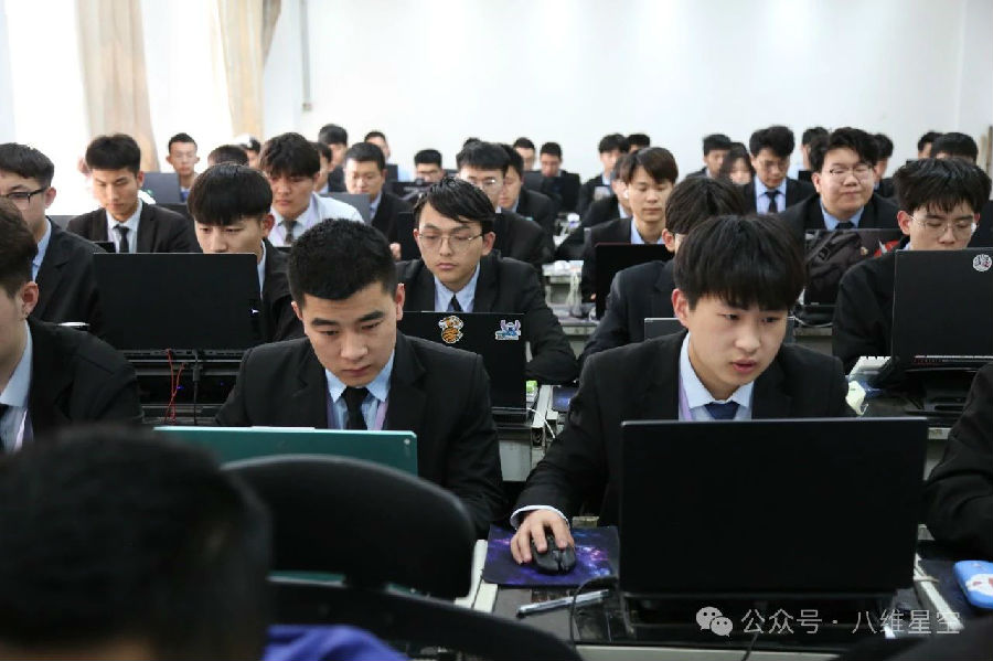 八維教育人工智能專業(yè)第二波就業(yè)喜報(bào)來襲