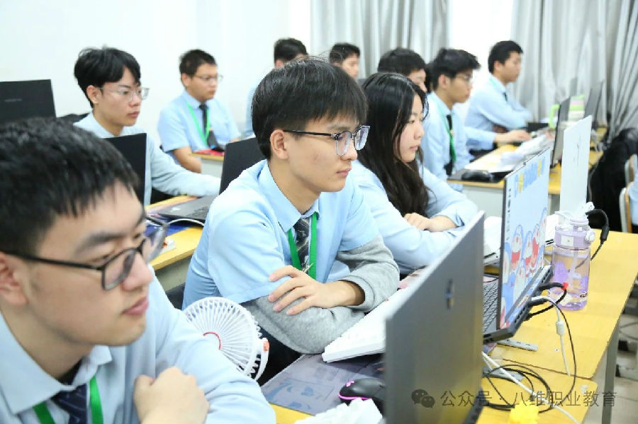 八維教育人工智能專業(yè)第二波就業(yè)喜報(bào)來襲