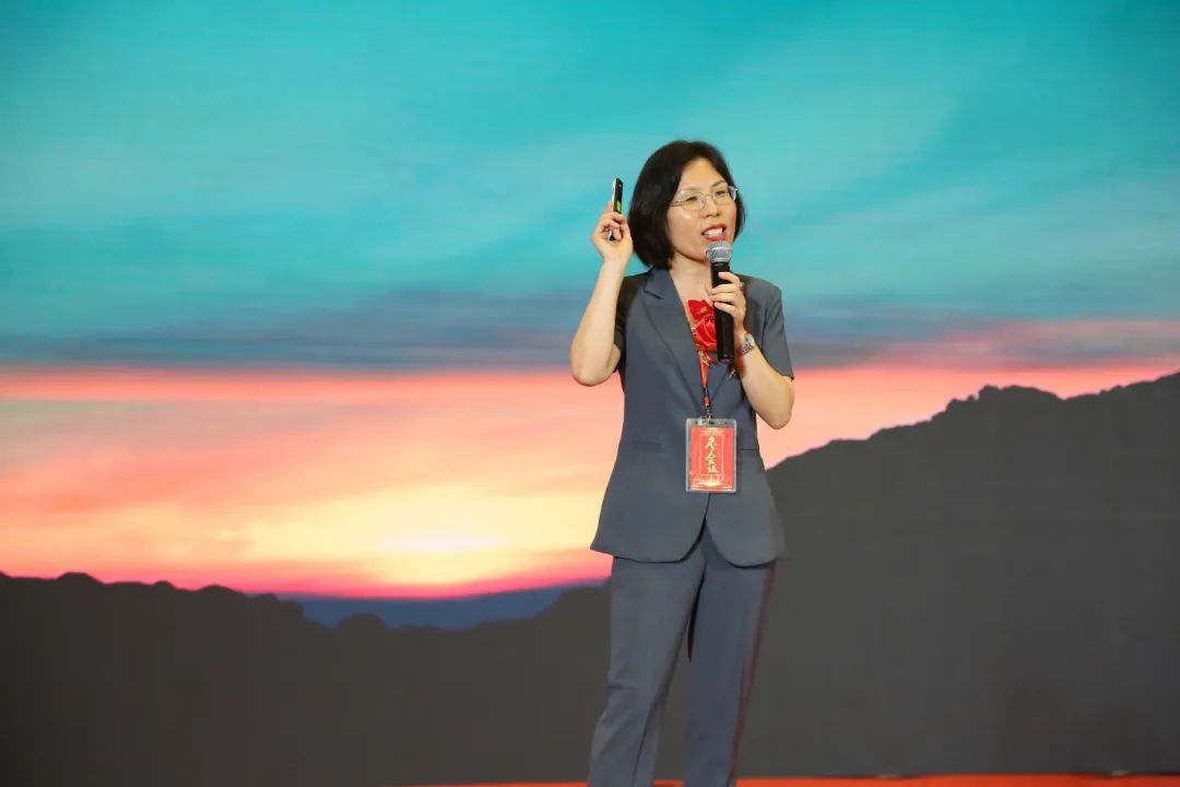 北京八維信息集團2025業(yè)務(wù)年度夏季精英誓師大會圓滿落幕